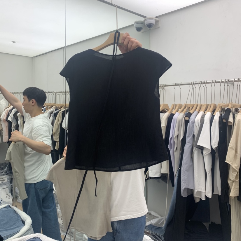 MOI-A韓國代購女裝新款職業26夏季襯衫蕾絲衫含繩褶皺無袖MOI-A襯衫/蕾絲衫圖色3
