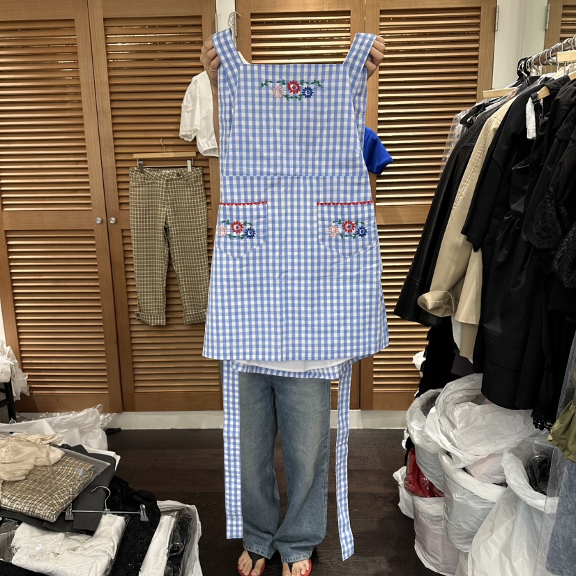 TRES BIEN韓國東大門直郵女裝新品推薦休閑職業連衣裙刺繡TRES BIEN連衣裙圖色2
