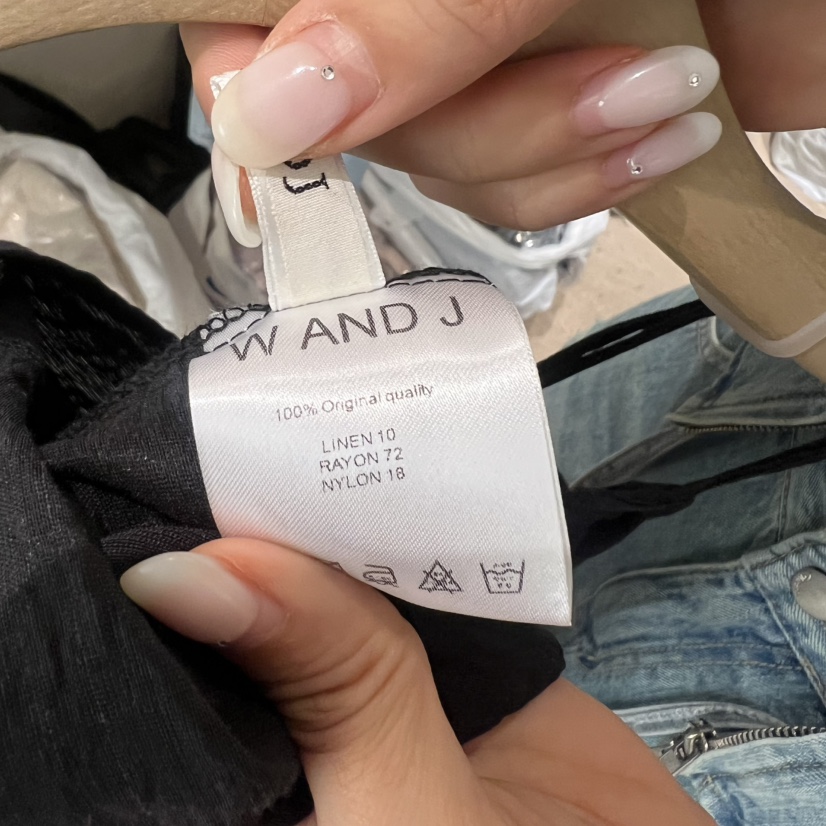 W AND J韓國東大門代購女士新品推薦時尚26夏季吊帶背心W AND J吊帶/背心