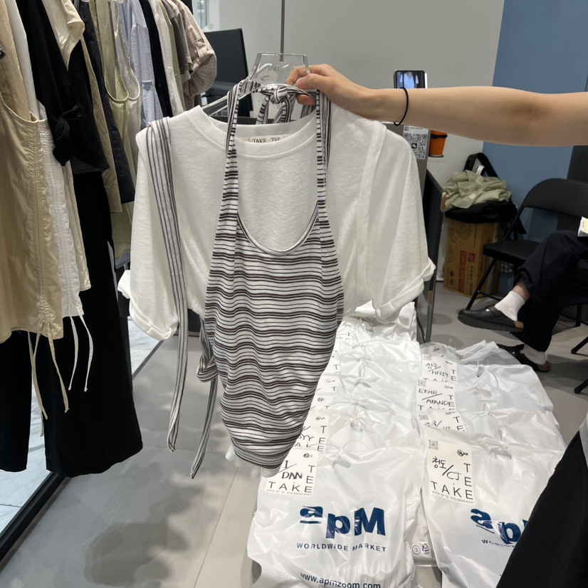 TAKE TEE韓國東大門直郵女裝新品熱賣休閑吊帶背心不含內搭TAKE TEE吊帶/背心圖色2