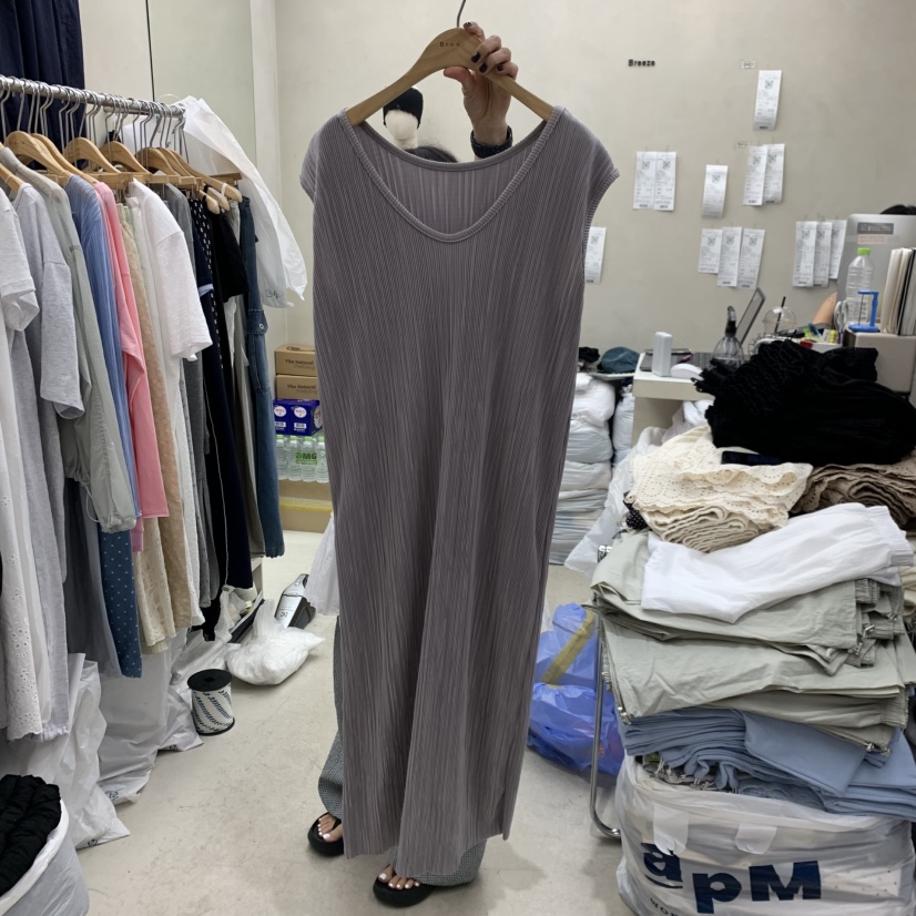 BREEZE東大門實拍韓國女裝新品熱賣26夏季連衣裙褶裥無袖OPSBREEZE連衣裙圖色1