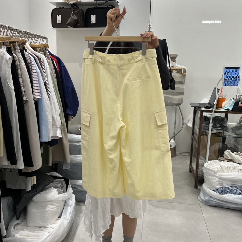 ANN MARGRET東大門實拍韓國女士新品人氣短褲GRETA.Y短褲