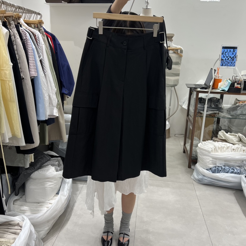 ANN MARGRET東大門實拍韓國女士新品人氣短褲GRETA.Y短褲圖色2