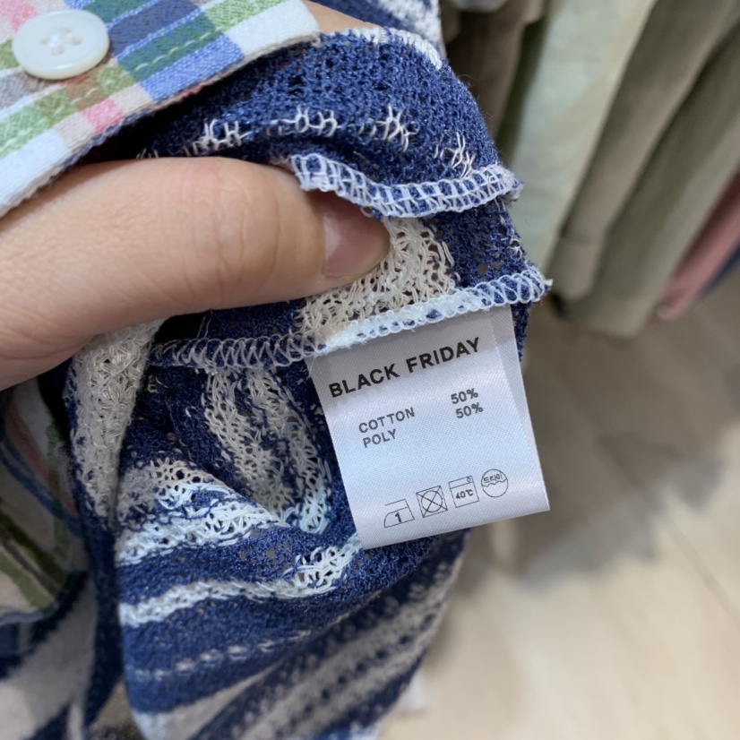 BLACKFRIDAY韓國東大門直郵女士新品推薦人氣時尚職業T恤BLACK FRIDAYT恤