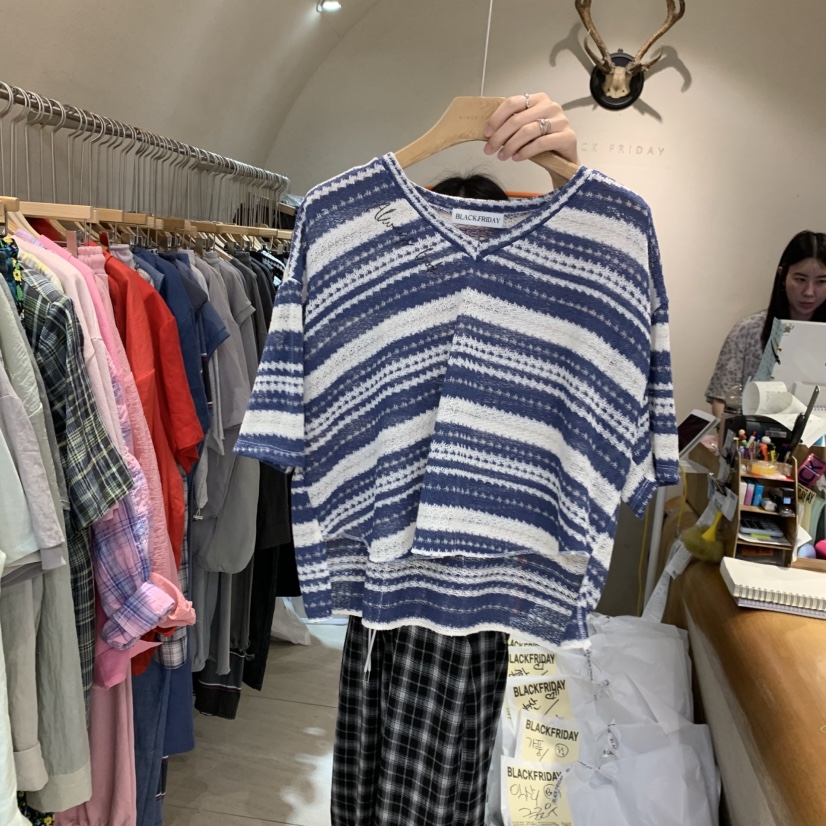 BLACKFRIDAY韓國東大門直郵女士新品推薦人氣時尚職業T恤BLACK FRIDAYT恤圖色1