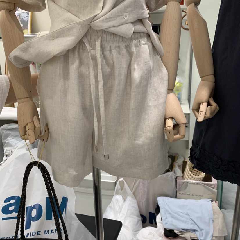 ALMOND韓國東大門代購女裝新款熱賣26春夏人氣時尚26夏季短褲ALMOND短褲圖色1