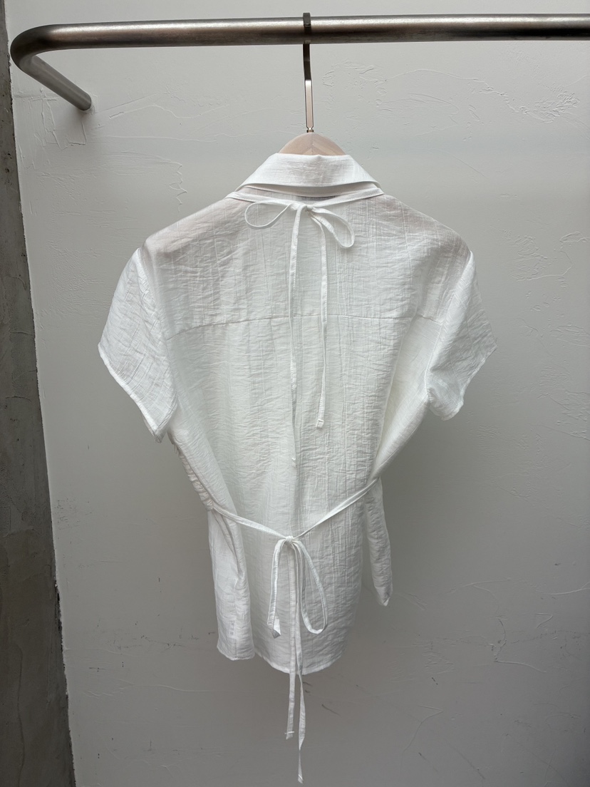 Verbena東大門實拍韓國女裝新品熱賣26夏季襯衫蕾絲衫露背Verbena襯衫/蕾絲衫