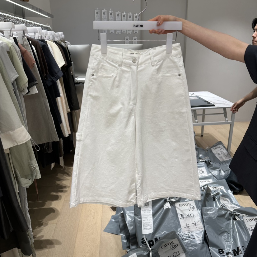 FAVOR-P韓國代購女裝新品推薦職業時尚休閑熱賣短褲七分褲FAVOR-P短褲圖色1