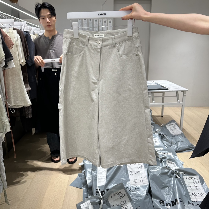 FAVOR-P韓國代購女裝新品推薦職業時尚休閑熱賣短褲七分褲FAVOR-P短褲圖色2