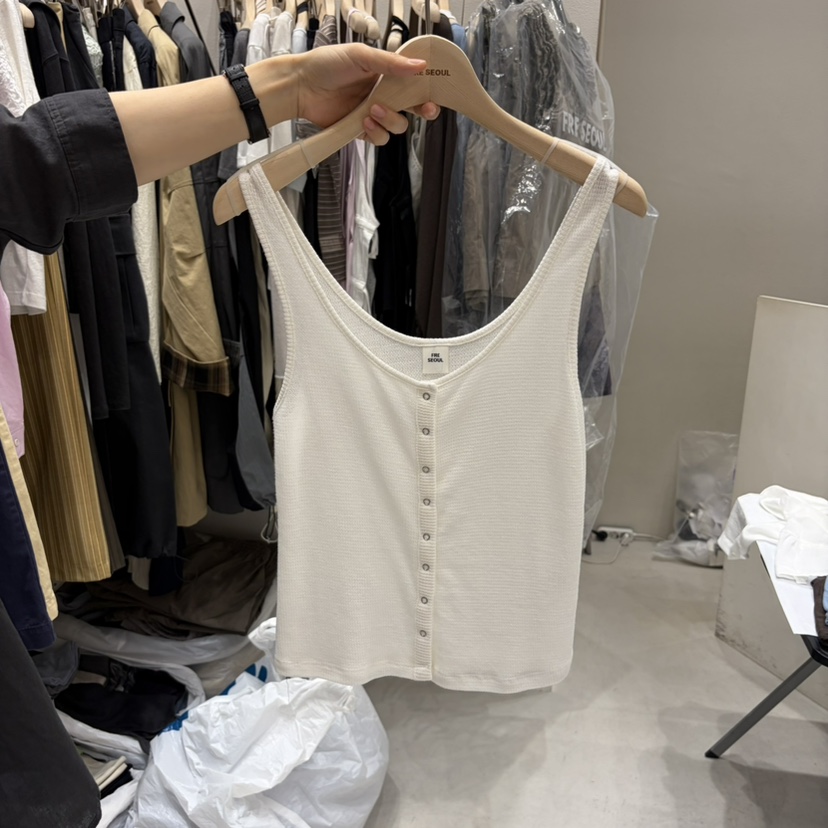 FRE韓國直郵女士新款熱賣人氣休閑推薦吊帶背心華夫格格紋FRE SEOUL吊帶/背心圖色1