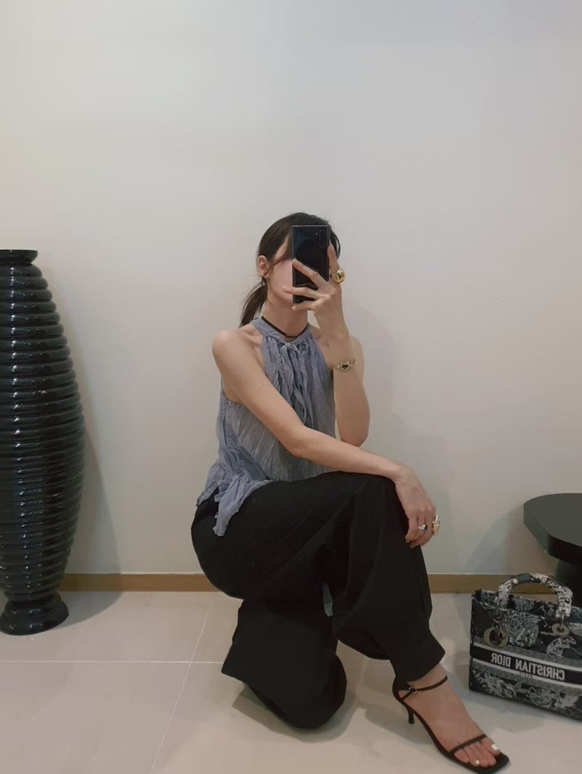 GENTLE B/LOVENTINA東大門實拍韓國女裝新品人氣吊帶背心GENTLE B/LOVENTINA吊帶/背心