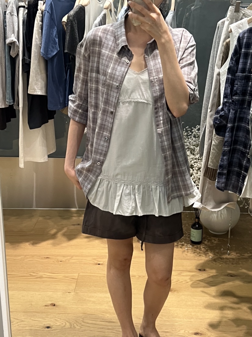 GLAD SOME韓國代購女裝新款休閑時尚26夏季人氣襯衫蕾絲衫GLAD SOME襯衫/蕾絲衫圖色1