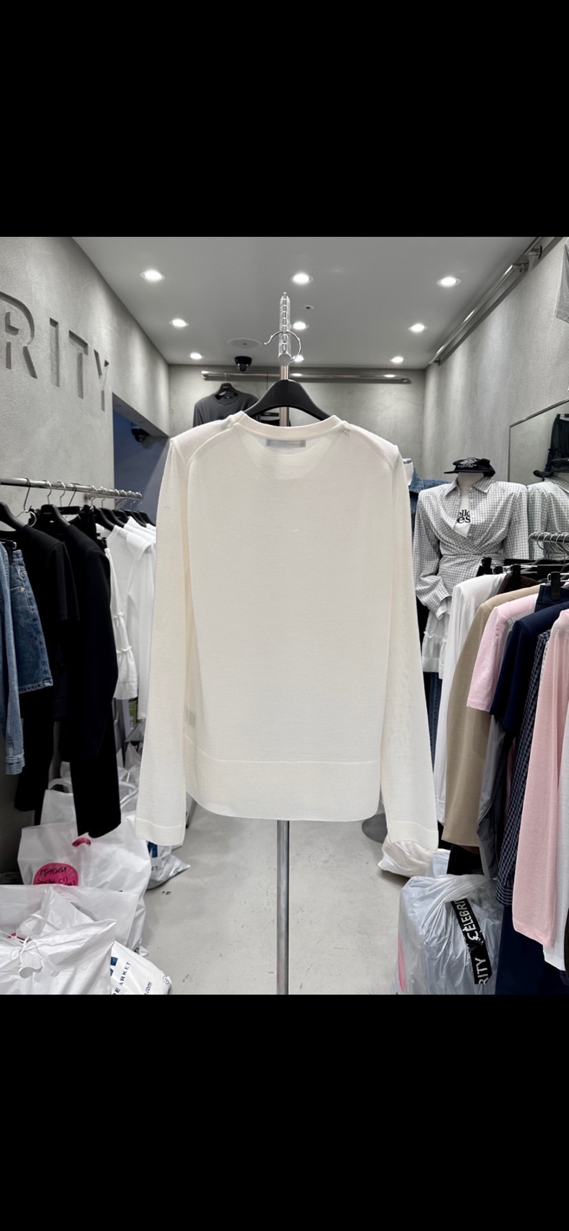 CELEBRITY-A韓國東大門直郵女士新品26夏季休閑長袖T恤打折CELEBRITY-A長袖T恤