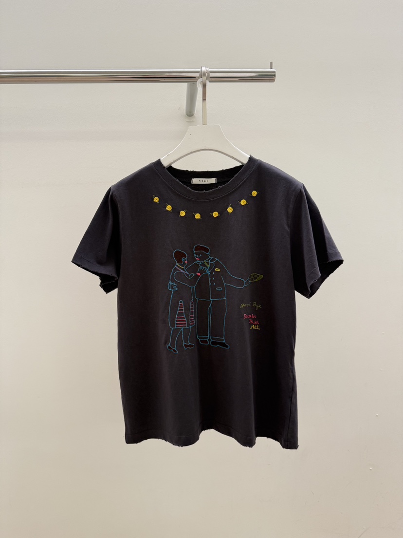 PEBBLE韓國東大門直郵女裝新品熱賣26夏季時尚推薦T恤刺繡PEBBLET恤圖色2