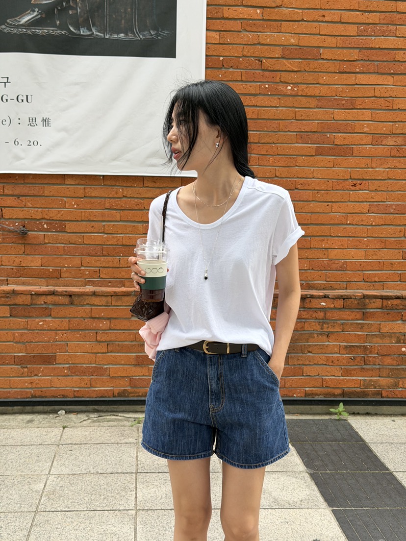 AMY GRACE-A東大門實拍韓國女士新品休閑人氣T恤不含內搭AMY GRACET恤