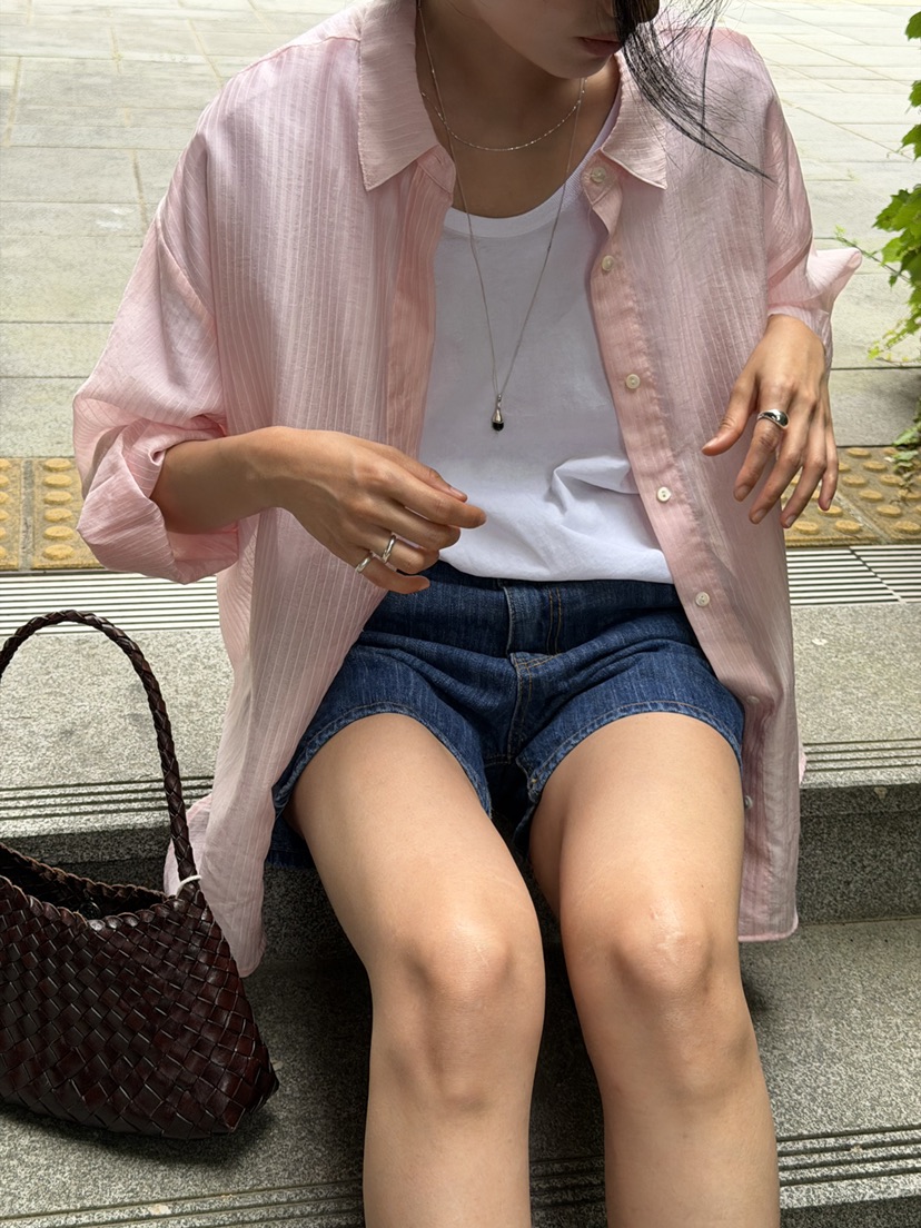 AMY GRACE-A韓國東大門代購女裝新款熱賣時尚襯衫蕾絲衫AMY GRACE襯衫/蕾絲衫圖色1