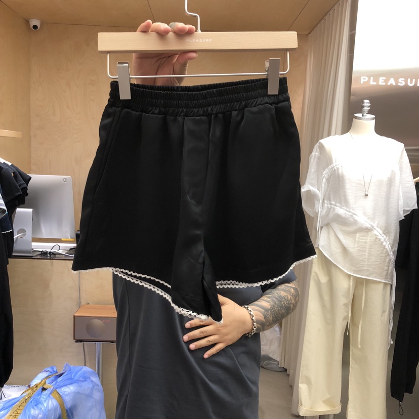 PLEASURE韓國直郵女士新品人氣休閑熱賣推薦時尚短褲蕾絲PLEASURE短褲圖色2