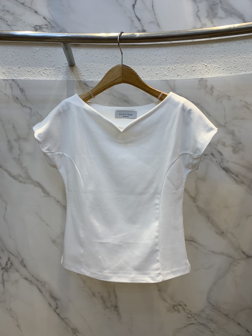 OLIVE TrEE韓國東大門代購女裝新品26夏季熱賣人氣推薦T恤OLIVE TrEET恤圖色1