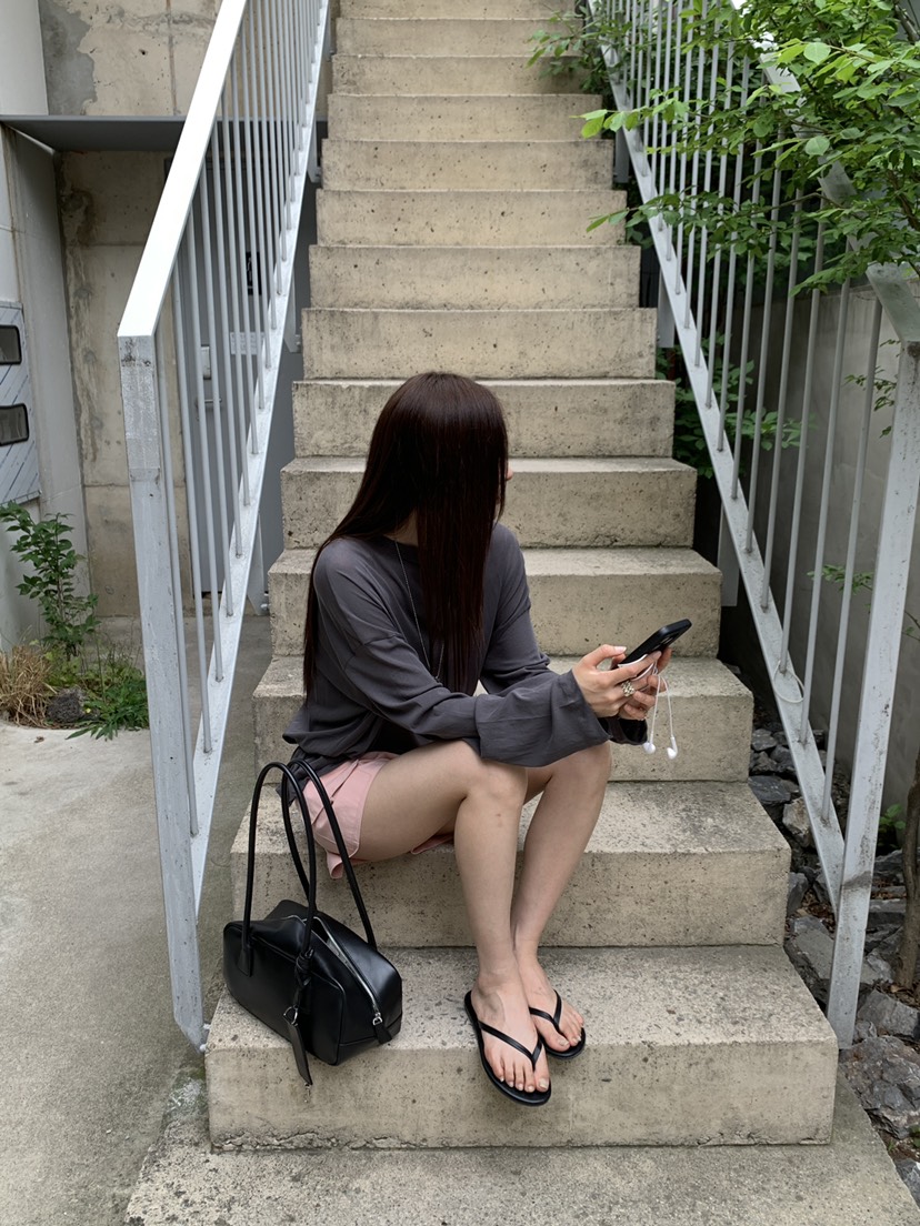 B_GARDER東大門實拍韓國女裝新品熱賣26夏季人氣推薦長袖T恤B.GARDER長袖T恤