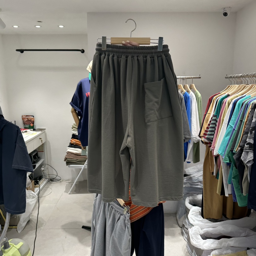 IN KIRA韓國東大門直郵女裝新品休閑推薦熱賣短褲七分褲IN KIRA短褲