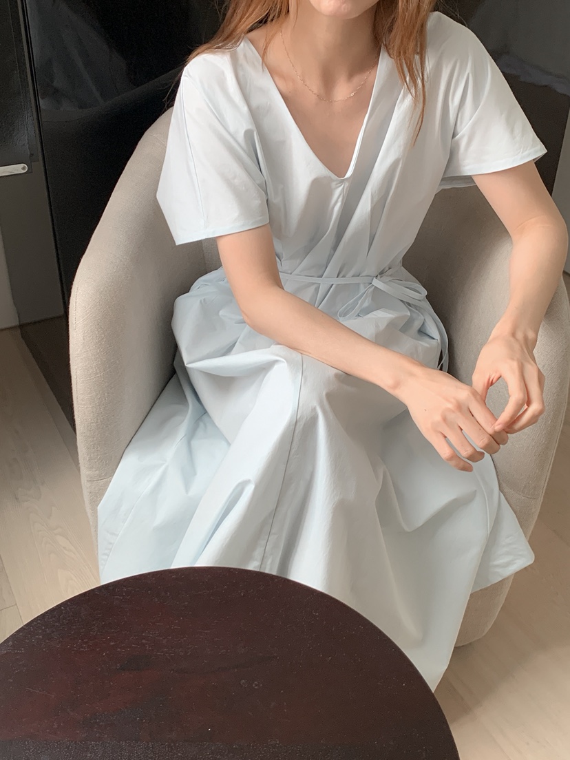 LONG PEAK韓國代購女裝新款推薦熱賣26夏季連衣裙OPS含腰繩LONG PEAK連衣裙