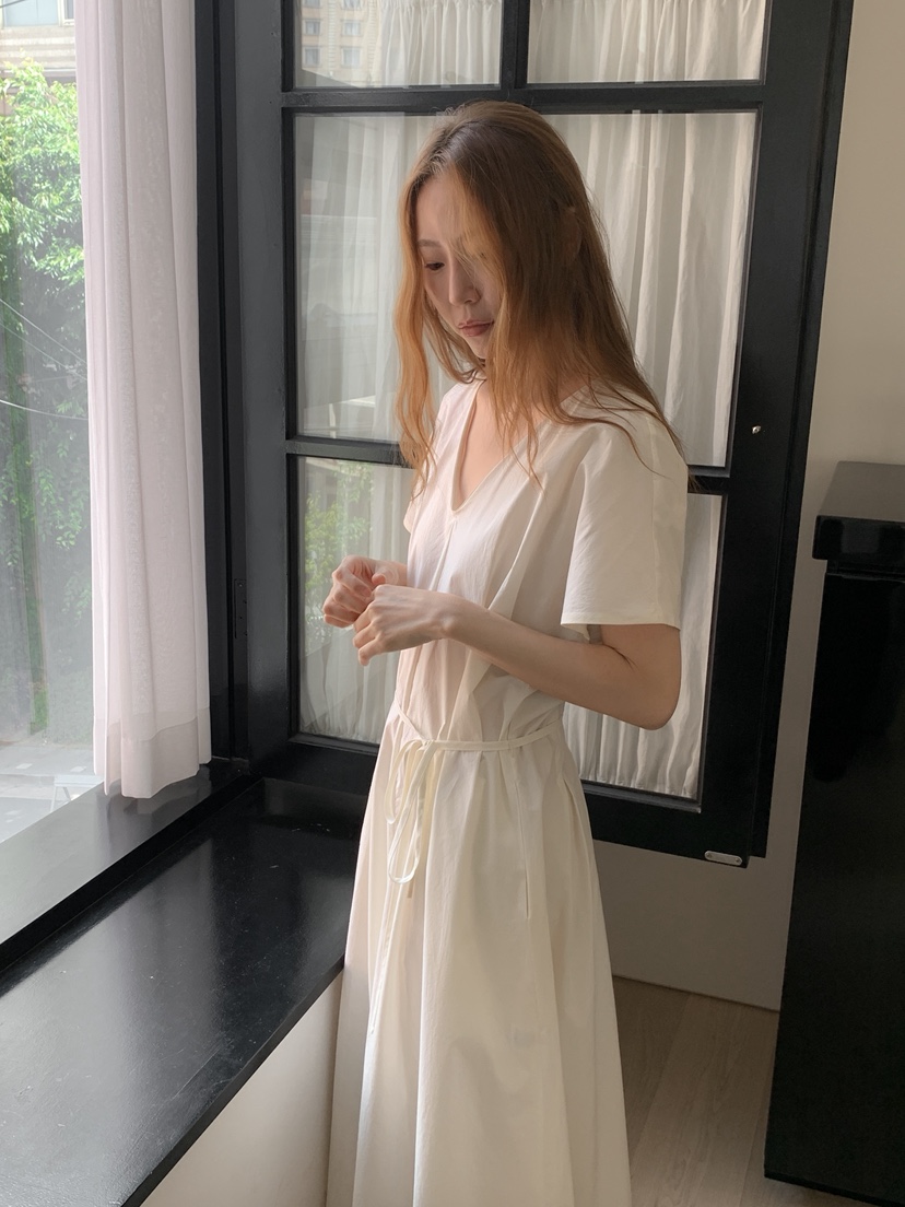 LONG PEAK韓國代購女裝新款推薦熱賣26夏季連衣裙OPS含腰繩LONG PEAK連衣裙
