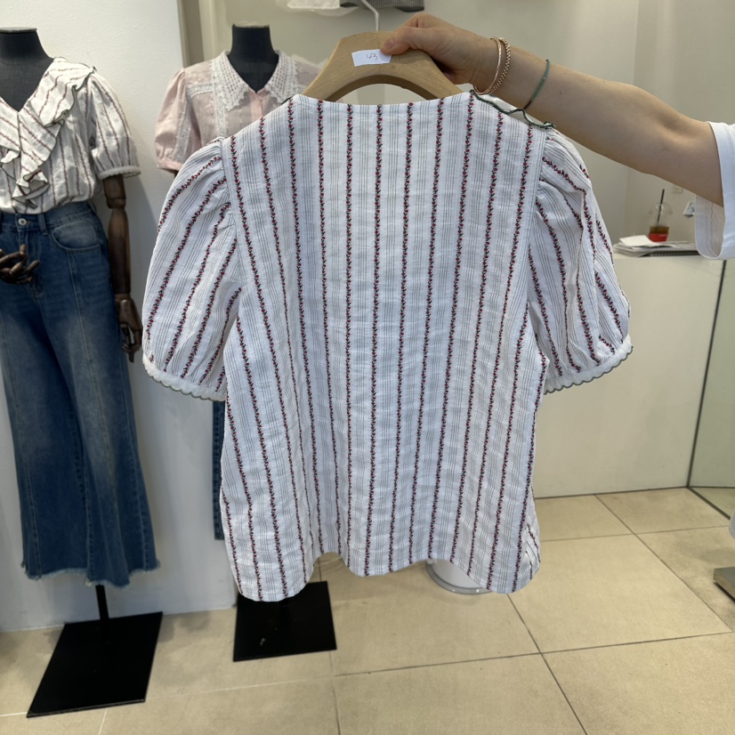 2nd B-S韓國直郵女裝新款時尚人氣26夏季襯衫蕾絲衫刺繡2nd B-S襯衫/蕾絲衫