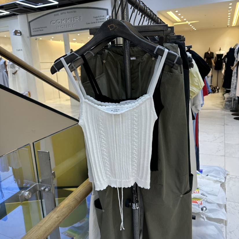 A2/D2韓國東大門直郵女士新品人氣推薦熱賣吊帶背心無袖A2/D2吊帶/背心圖色2