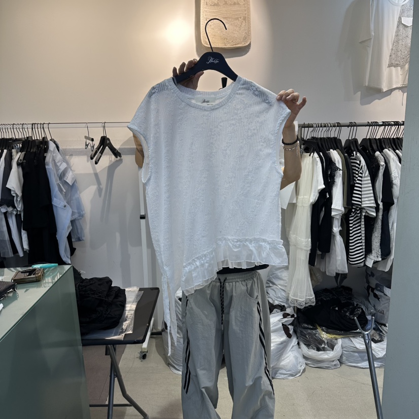 空韓國直郵女裝新品熱賣時尚26夏季人氣推薦休閑吊帶背心BAKHA吊帶/背心圖色2