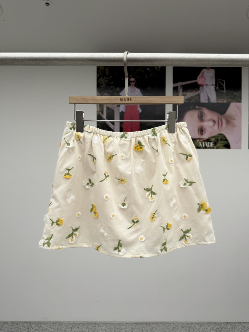 MADE-P韓國東大門直郵女士新品推薦人氣休閑26夏季熱賣短裙MADE-P短裙圖色1