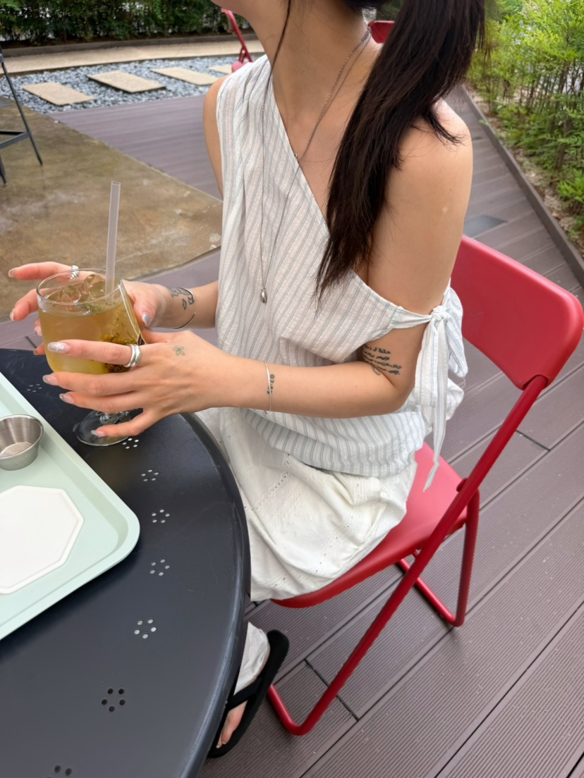 GLITTER東大門實拍韓國女裝新品26夏季熱賣休閑襯衫蕾絲衫GLITTER襯衫/蕾絲衫