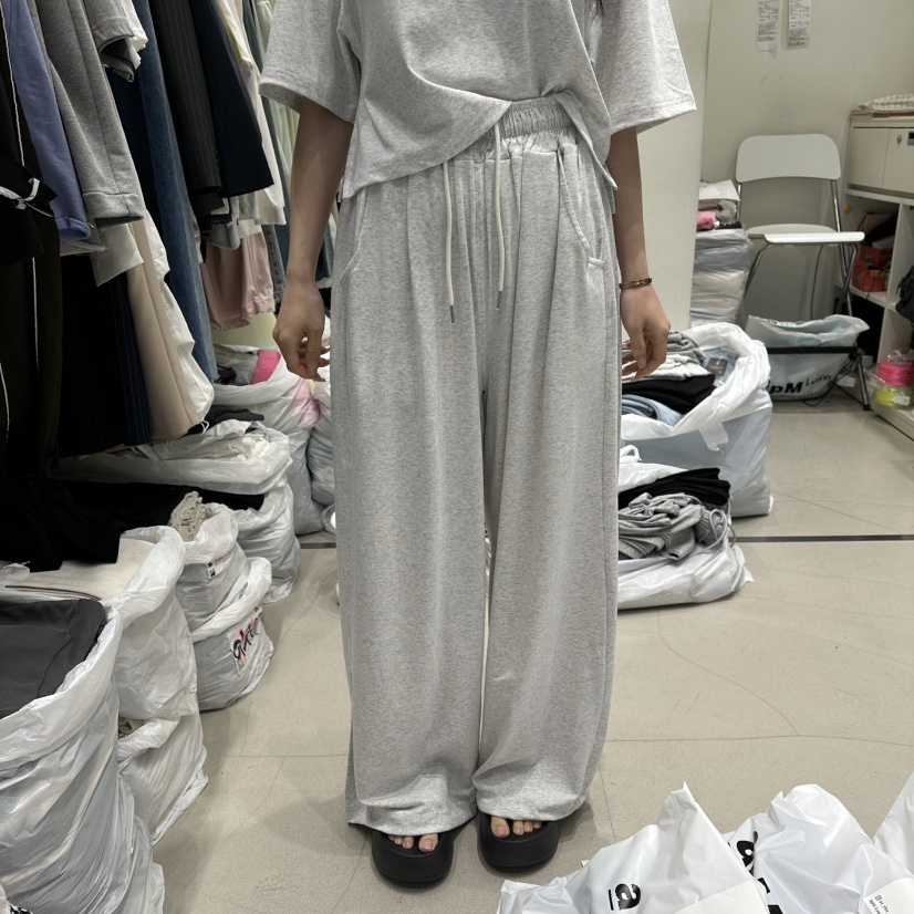 AT THE END韓國東大門代購女裝新品休閑時尚人氣休閑褲AT THE END休閑褲圖色1