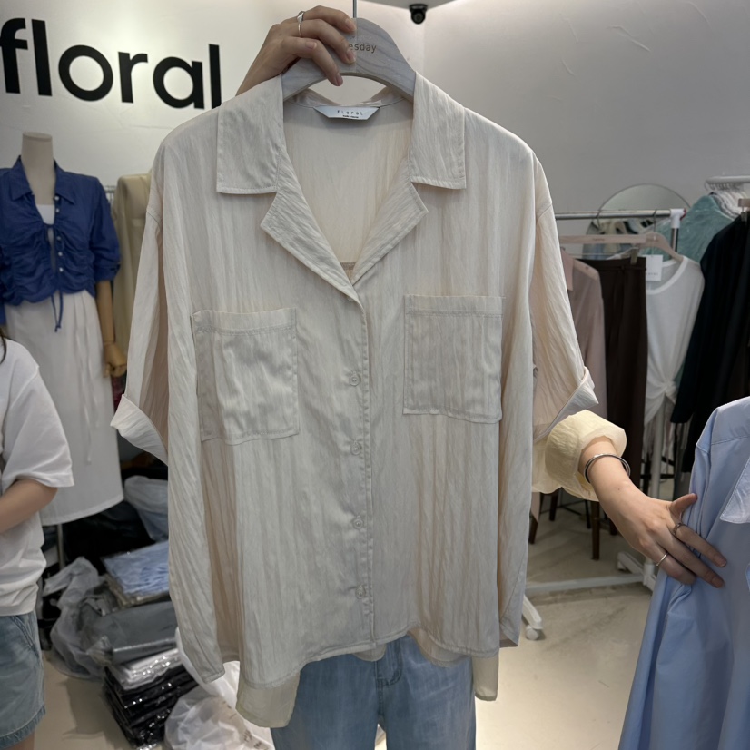 FLORAL東大門實拍韓國女裝新品人氣熱賣推薦26夏季襯衫蕾絲衫FLORAL襯衫/蕾絲衫圖色1