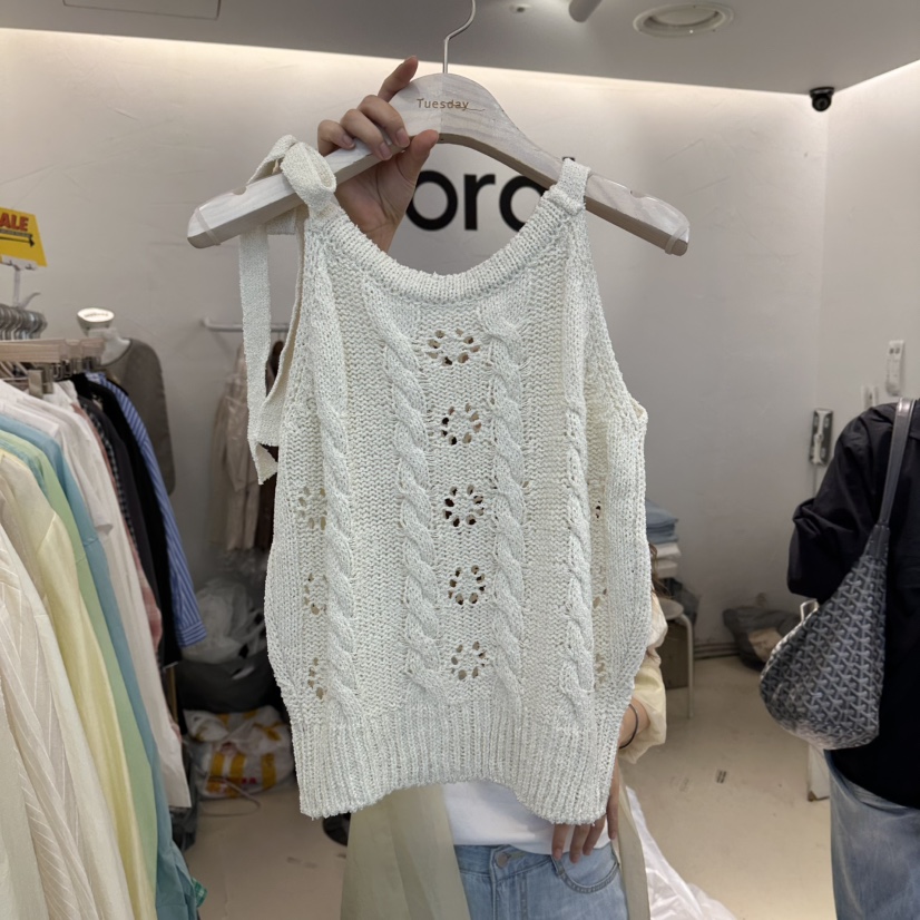 FLORAL韓國代購女裝新款26夏季休閑時尚熱賣人氣吊帶背心FLORAL吊帶/背心圖色1