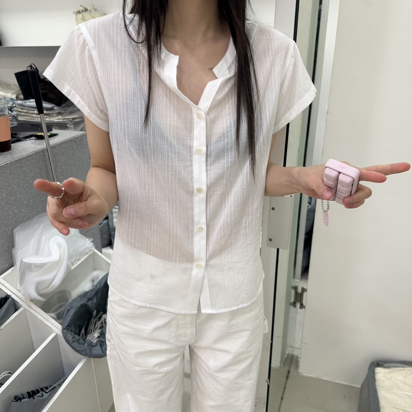GALLERY-P韓國東大門直郵女士新款推薦26夏季襯衫蕾絲衫GALLERY-P襯衫/蕾絲衫圖色1