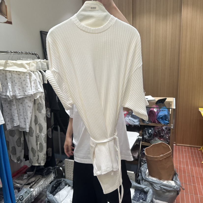 EEE韓國直郵女裝新品26夏季休閑人氣熱賣推薦時尚T恤EEET恤圖色2