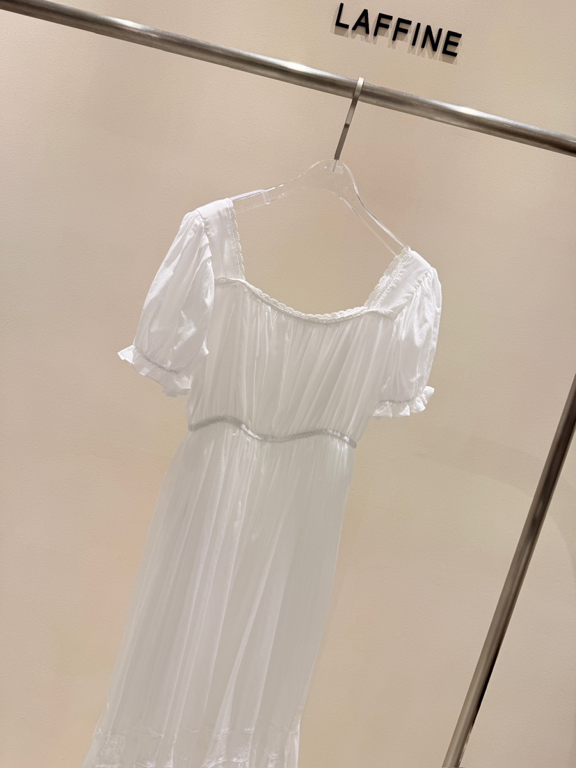 LAFFINE-P韓國直郵實拍女裝新款時尚熱賣推薦26夏季連衣裙LAFFINE-P連衣裙