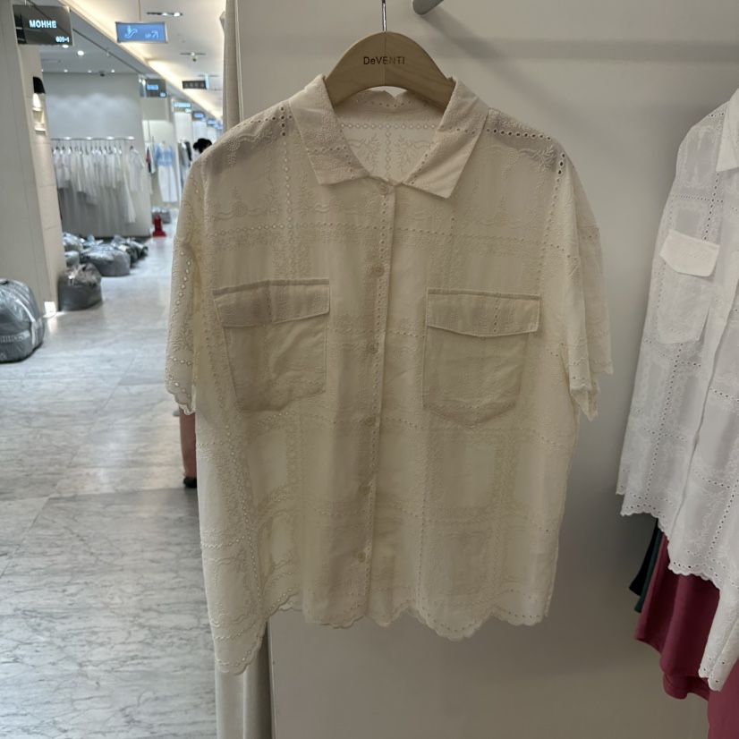 DE VENTI韓國代購女士新品26夏季熱賣時尚襯衫蕾絲衫繡花DE VENTI襯衫/蕾絲衫圖色2米色