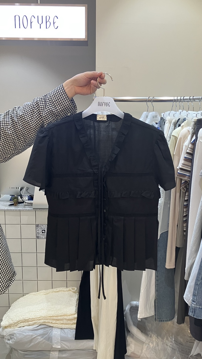 NOFYBE韓國東大門代購女裝新品休閑時尚熱賣襯衫蕾絲衫蕾絲NOFYBE襯衫/蕾絲衫圖色2