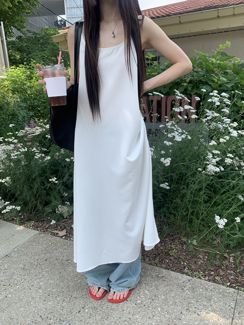 LOGARDEN韓國直郵女士新款時尚推薦26夏季連衣裙OPS含腰繩LO GARDEN連衣裙