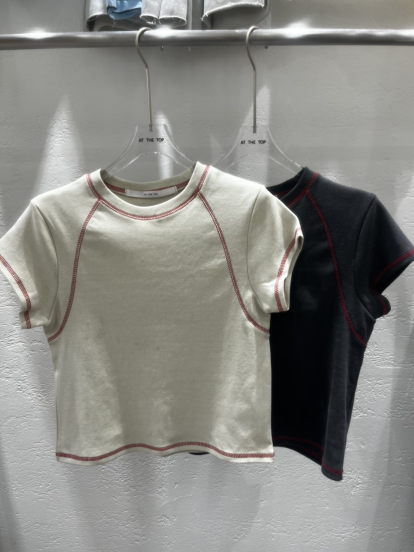 AT THE TOP韓國代購女士新品人氣26夏季推薦熱賣T恤插肩袖AT THE TOPT恤圖色2左二色