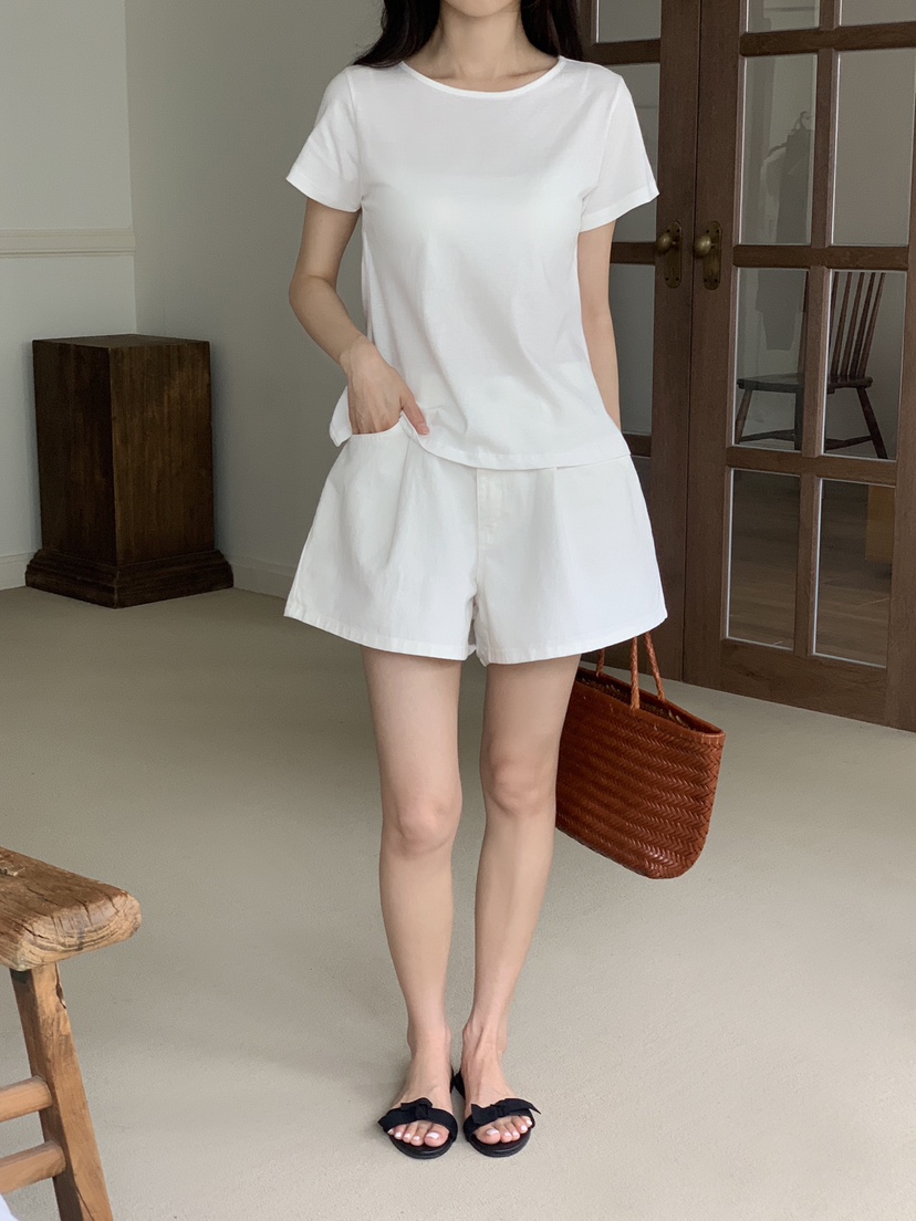 FORMSTUDIO/ATELIENNE東大門實拍韓國女裝新品推薦熱賣T恤FORMSTUDIO/ATELIENNET恤
