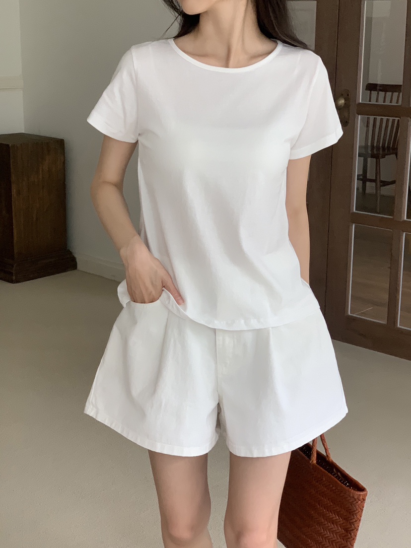 FORMSTUDIO/ATELIENNE東大門實拍韓國女裝新品推薦熱賣T恤FORMSTUDIO/ATELIENNET恤圖色2