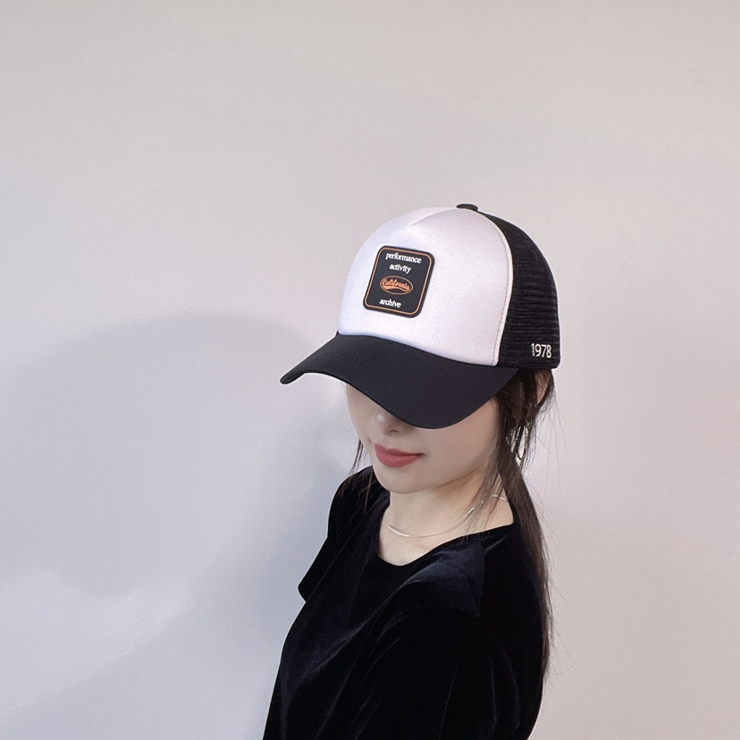 LOVELY HAT韓國東大門直郵女裝新品休閑熱賣推薦人氣帽子LOVELY HAT帽子