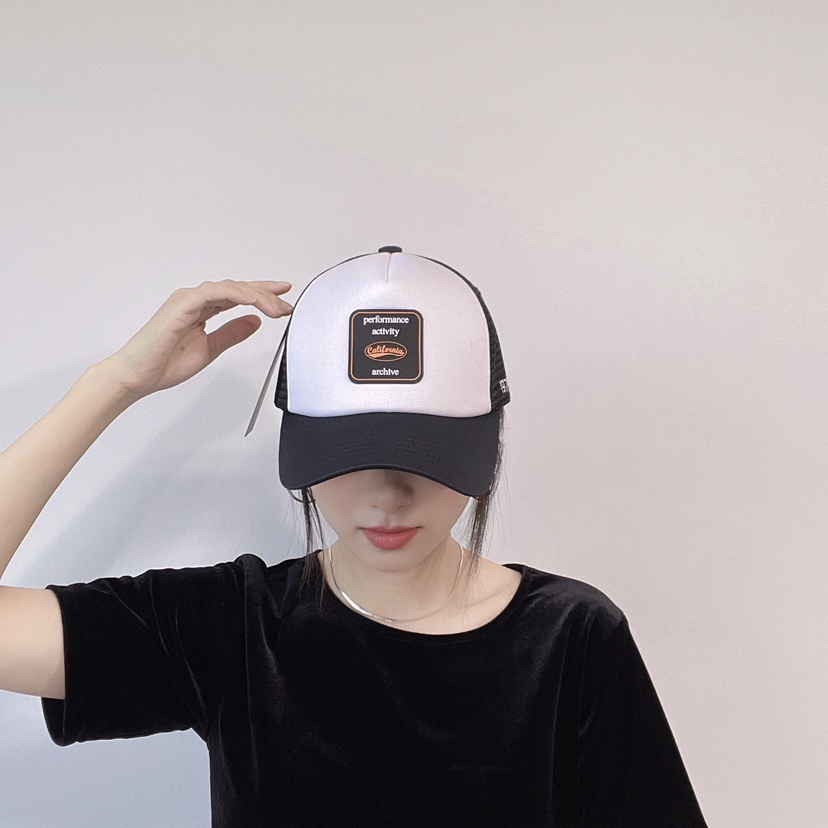 LOVELY HAT韓國東大門直郵女裝新品休閑熱賣推薦人氣帽子LOVELY HAT帽子