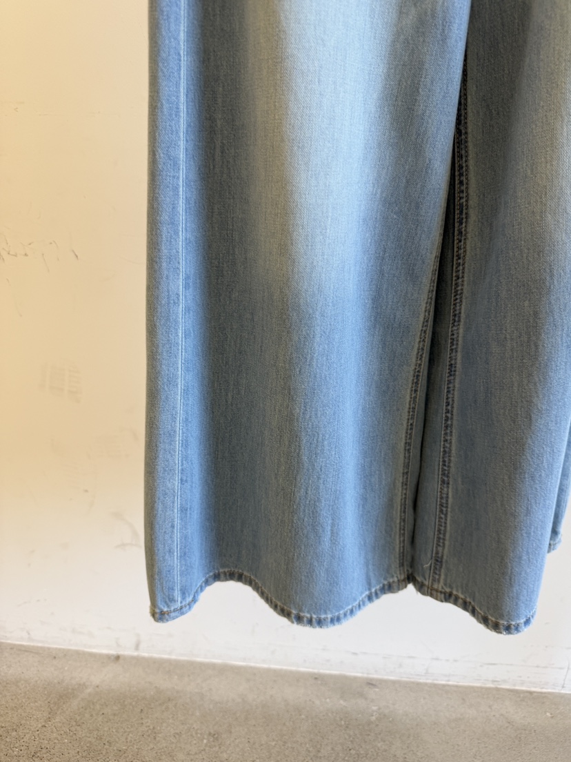LAUNDRY韓國直郵實拍女裝新款推薦26夏季時尚熱賣牛仔褲花朵LAUNDRY牛仔褲