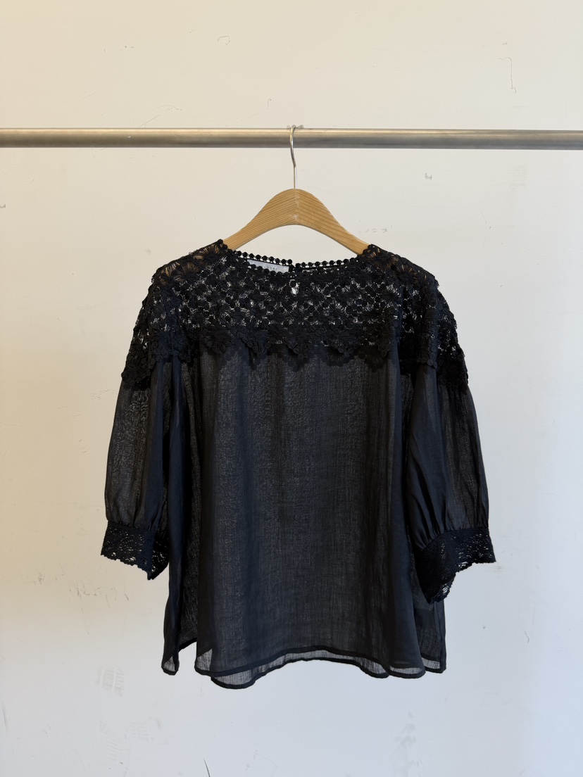 LAUNDRY韓國直郵女裝新品熱賣26夏季時尚襯衫蕾絲衫刺繡蕾絲LAUNDRY襯衫/蕾絲衫圖色2