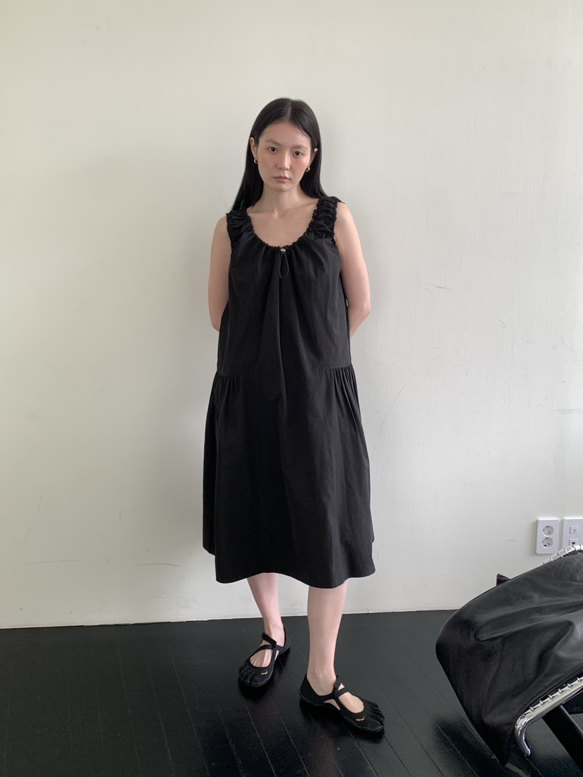OURS韓國東大門直郵女士新品時尚人氣26夏季熱賣連衣裙OPSOURS連衣裙