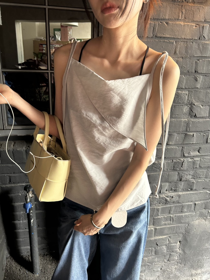 ME MO韓國東大門直郵女裝新款人氣推薦熱賣吊帶背心露肩ME MO吊帶/背心