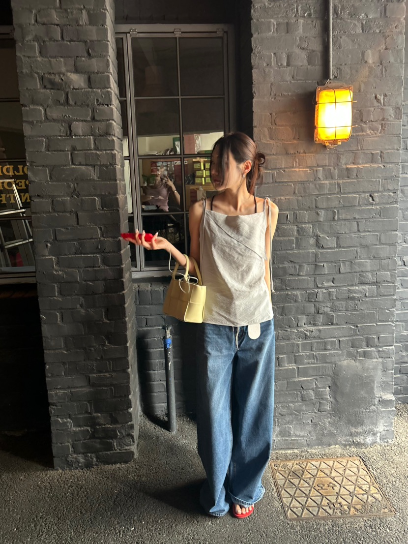 ME MO韓國東大門直郵女裝新款人氣推薦熱賣吊帶背心露肩ME MO吊帶/背心